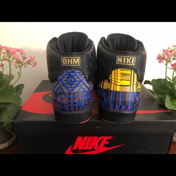 Jordan 2 Retro Black History Month (2019) Sz 11.5 - Picture 9 of 10